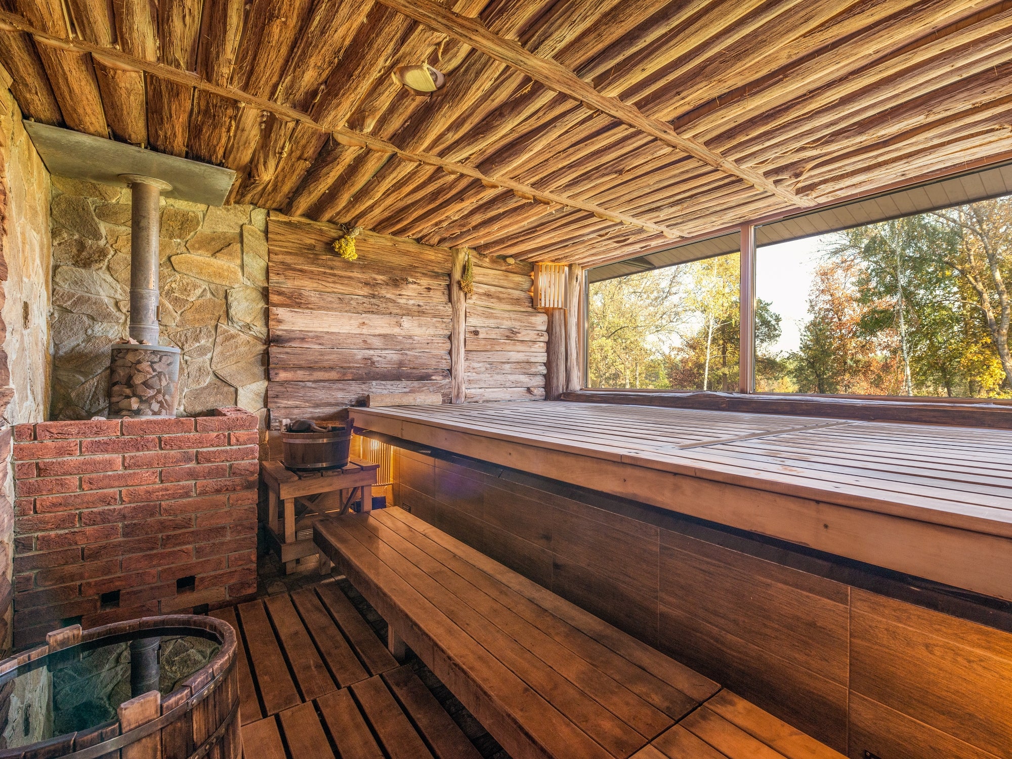 Do Saunas Help with Acne? – Hydrant